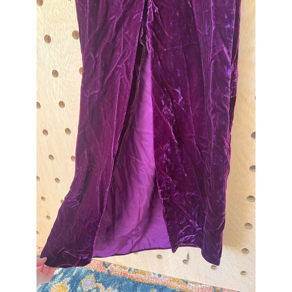 Purple velvet vintage dress - Picture 7 of 8